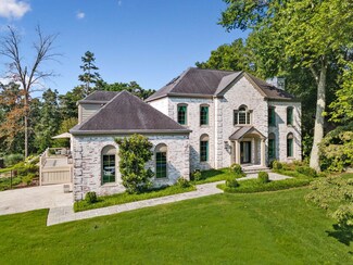 9216 Windstone Dr, Ooltewah, TN 37363