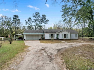 1969 S Tyler Rd, Gladewater, TX 75647