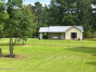 2542 W Mountain Creek Rd, Florence, MS 39073