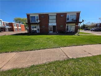2805 Thomas Dr Unit F1, Eau Claire, WI 54701