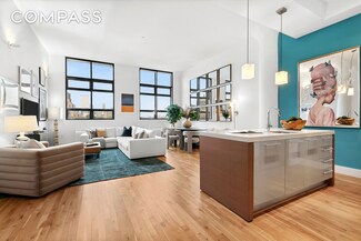 360 Furman St Unit 812, Brooklyn, NY 11201