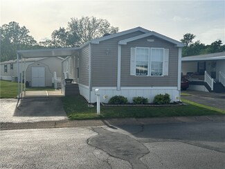 80 Zero St Unit 37, Coshocton, OH 43812