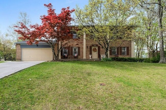 7492 Whitehall Cir W, West Chester, OH 45069