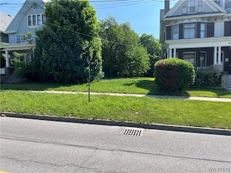 419 10th St, Niagara Falls, NY 14303