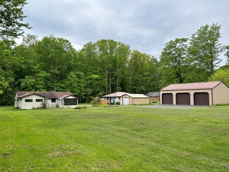 2892 Township Rd, Linesville, PA 16424