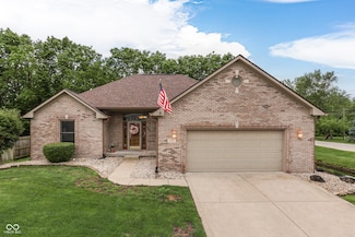 5499 Steven Dr, Greenwood, IN 46142