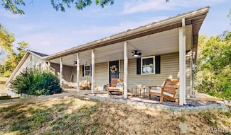 2641 State Route 156, Waterloo, IL 62298