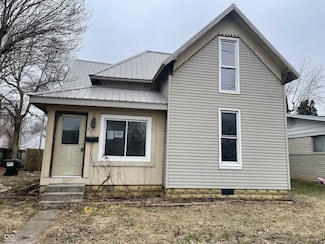 32 N Mccullum St, Knightstown, IN 46148