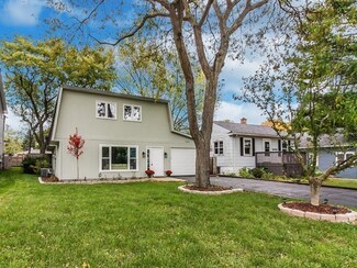 4935 Rose Ave, Downers Grove, IL 60515