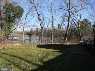 50 Mantua Rd, East Greenwich Township, NJ 08061