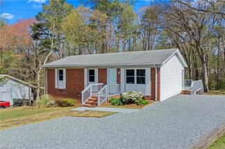 157 Spring Garden Cir, High Point, NC 27260
