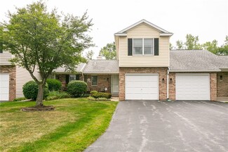 101 Flower Dale Dr, Rochester, NY 14626