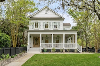 267 Delahow St, Daniel Island, SC 29492