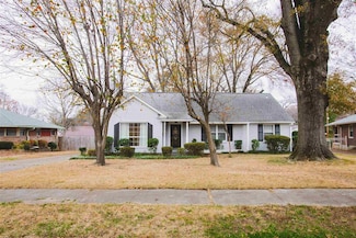 984 N Idlewild St, Memphis, TN 38107