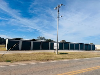 120 Kansas Ave, Drummond, OK 73735