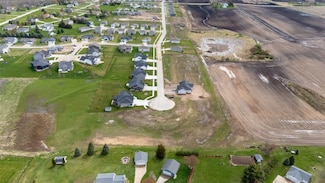 3012 Prairielight Ct, Cedar Rapids, IA 52411
