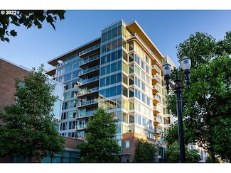 1930 S River Dr Unit W1001, Portland, OR 97201