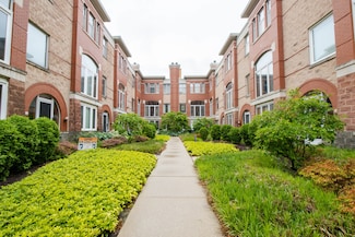 235 S Marion St Unit C, Oak Park, IL 60302