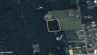 114 Hawkin Rd, New Egypt, NJ 08533