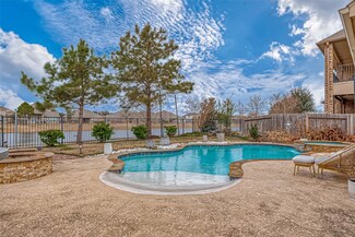 619 Cypress Creek Ln, Richmond, TX 77469