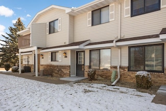 7513 Vinewood Ct Unit N, Osseo, MN 55311