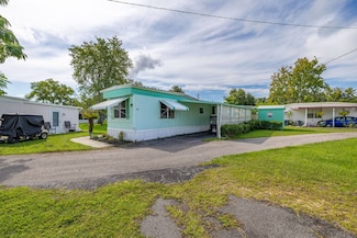 1561 Murray Ct, Kissimmee, FL 34746