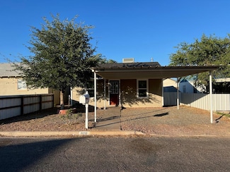 908 S Cypress St, Pecos, TX 79772