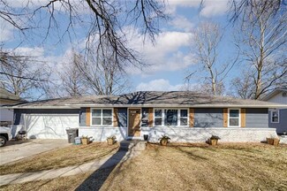 202 W 7th Terrace, Adrian, MO 64720