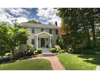 96 Aaron River Rd, Cohasset, MA 02025