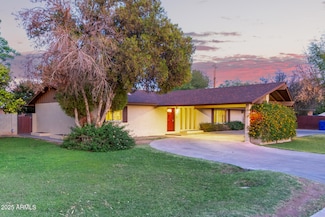 645 S Esquire Way, Mesa, AZ 85202