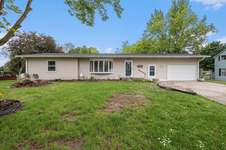 517 N Stewart Ave, Fremont, MI 49412
