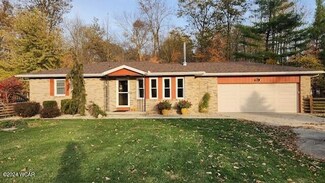 15680 Bay Rd, Wapakoneta, OH 45895