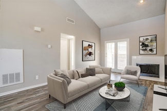 1000 River Bend Dr Unit A2-0302, Lancaster, TX 75146
