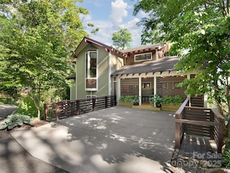 11 Kenilworth Rd, Asheville, NC 28803