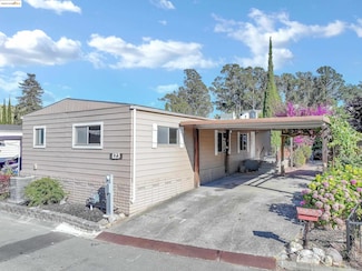 123 Phyllis Ct Unit 123, Vallejo, CA 94590