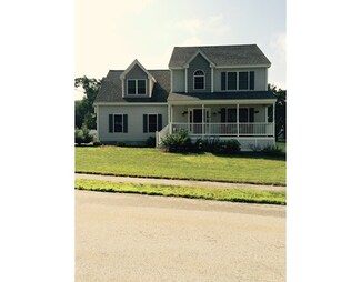 4 John Riley Rd, Ayer, MA 01432