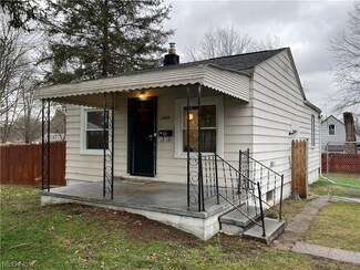 2822 Morrison St, Akron, OH 44312