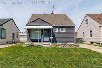 13472 Superior St, Southgate, MI 48195