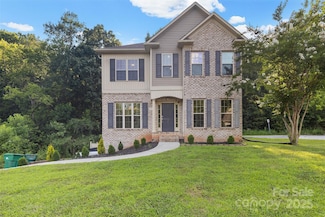 2953 Cameron Village Ct, Winston Salem, NC 27103