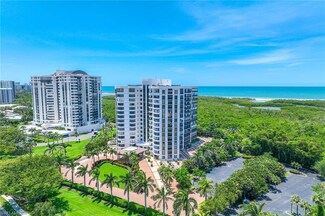 6075 Pelican Bay Blvd Unit 906, Naples, FL 34108