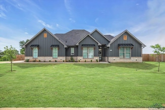 12457 Maplewood Dr, Lindale, TX 75771