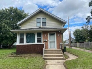 1008 Obrien St, South Bend, IN 46628