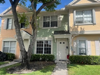 17 Simonton Cir, Weston, FL 33326
