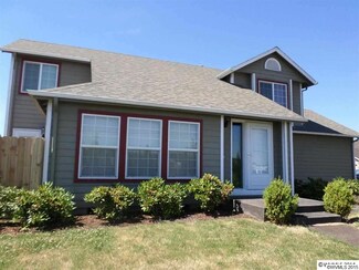 2495 Connemara Ct SE, Salem, OR 97317