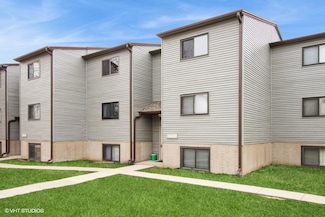 2617 Westwinds Dr Unit 2, Iowa City, IA 52246