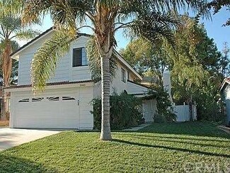 39401 Oak Cliff Dr, Temecula, CA 92591