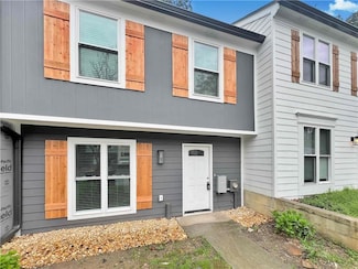 3573 Kennesaw Station Dr NW, Kennesaw, GA 30144