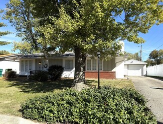 1027 Gary Dr, Plainfield, IN 46168