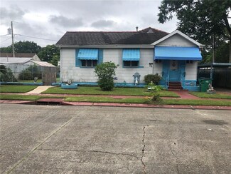 26 San Carlos Ave, New Orleans, LA 70121