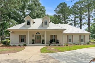 2703 Abbott Dr, Pell City, AL 35128